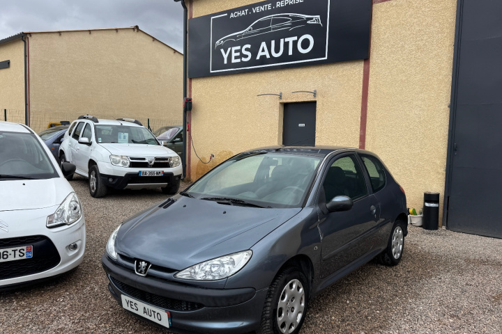 PEUGEOT 206